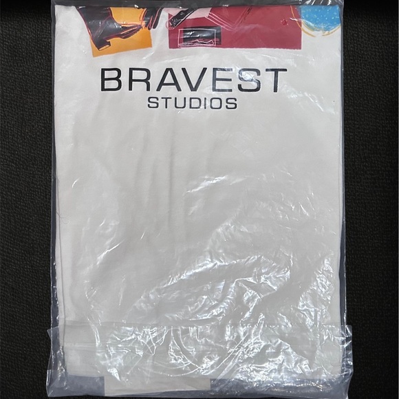 BRAVEST STUDIOS White Mystery Tshirt size XXL - Picture 4 of 6